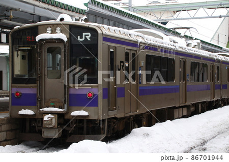 冬の東北本線701系(盛岡地区) 冬の東北本線701系(盛岡地区) 86701944