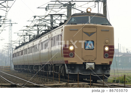 北陸本線 美川-加賀笠間 JR西日本 485系 A01編成(京都) 雷鳥 北陸本線 美川-加賀笠間 JR西日本 485系 A01編成(京都) 雷鳥 86703070