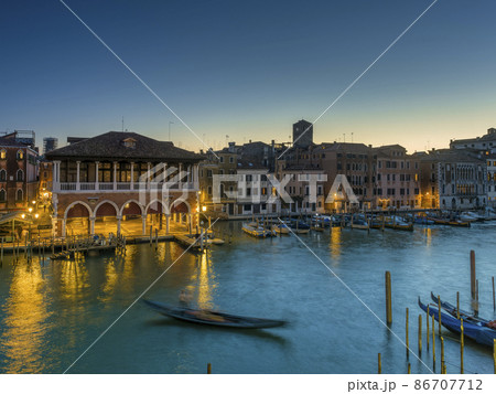 イタリア ベネチア 黄昏のカナル・グランデ / Grand Canal, Venice, Italy 86707712