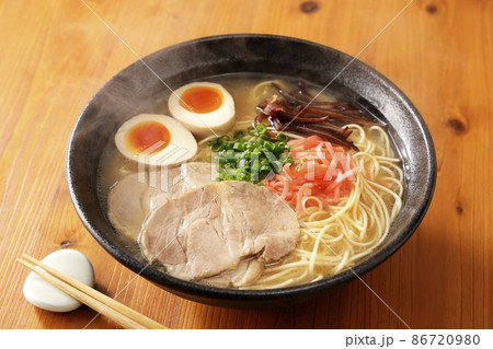 博多とんこつラーメン 86720980