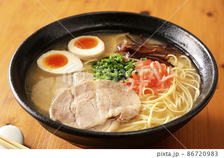 博多とんこつラーメン 86720983