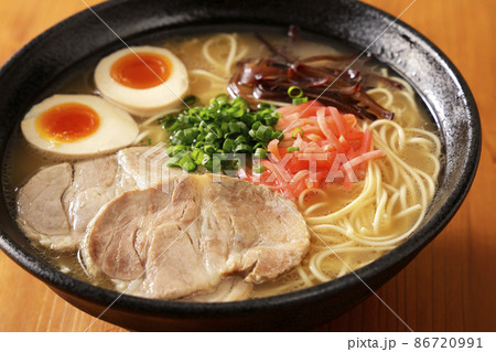 博多とんこつラーメン 86720991