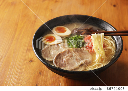 博多とんこつラーメン 86721003