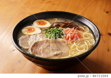 博多とんこつラーメン 博多とんこつラーメン 86721004