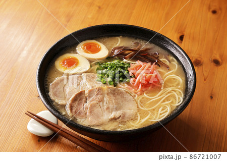 博多とんこつラーメン 86721007