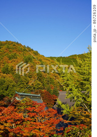 霊松寺は、北アルプスのふもと、長野県大町市にある、曹洞宗寺院です。 霊松寺は、北アルプスのふもと、長野県大町市にある、曹洞宗寺院です。 86726109
