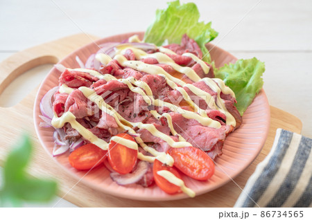 ローストビーフのカルパッチョ 86734565