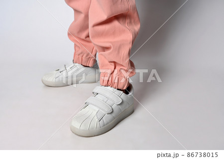 Women's childhood legs in leather fashionable 86738015