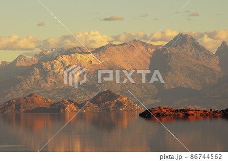 General Carrera lake at sunset time. Chile. 86744562