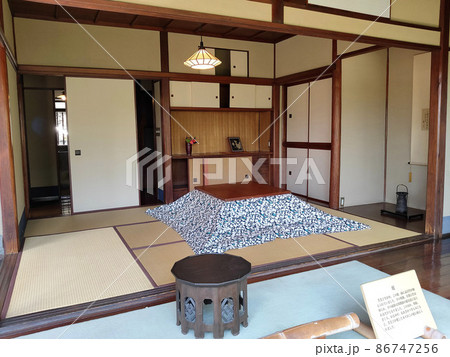 林芙美子記念館、こたつのある和室【東京都新宿区】 86747256