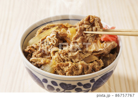 牛丼 86757767