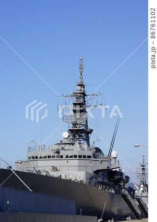 海上自衛隊練習艦かしま 広島県呉基地岸壁 Fバースから 海上自衛隊練習艦かしま 広島県呉基地岸壁 Fバースから 86761102