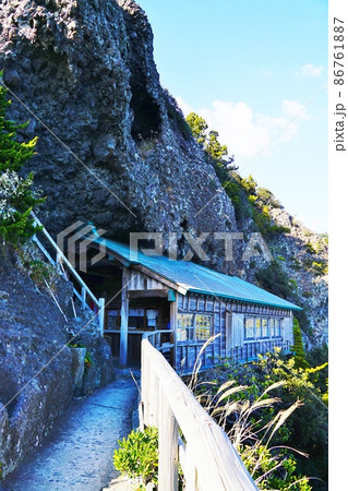 伊豆半島　石廊崎　石室神社 86761887