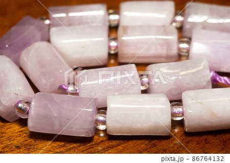 Pink kunzite bead bracelet 86764132