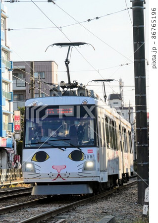 東急世田谷線の招き猫電車 86765196
