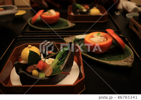 旅館での割烹料理 旅館での割烹料理 86765341