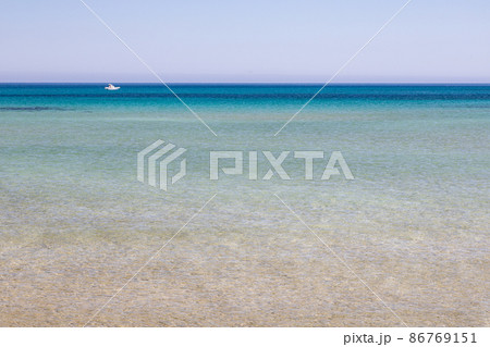 【新潟県】 佐渡島　限りなく透明な素浜海岸 86769151