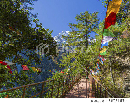 中国雲南省 徳欽 梅里雪山 / Meili Snow Mountain, Deqin, China 86771654