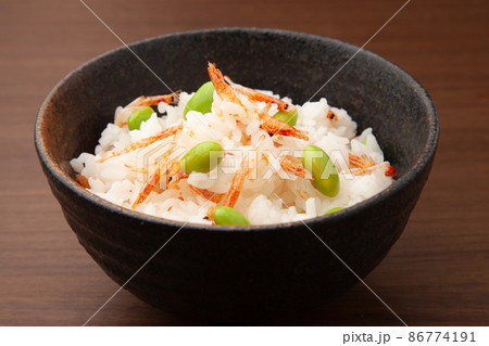 桜海老と枝豆のご飯 桜海老と枝豆のご飯 86774191