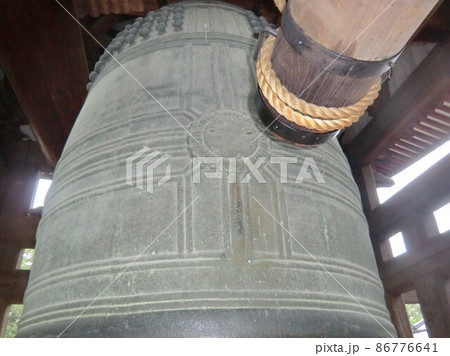 寺院の鐘 86776641