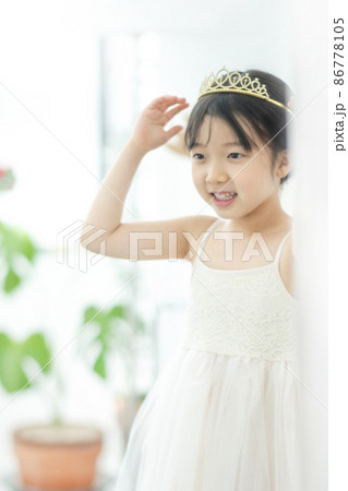 女の子 子供 ライフスタイル 86778105