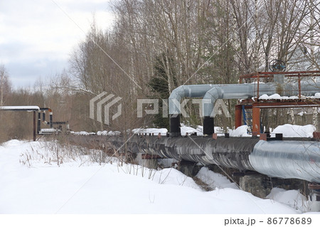 The main provides the city with hot water.  86778689