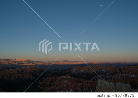 春のアメリカ・グランドサークルドライブ 86779579