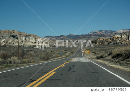 春のアメリカ・グランドサークルドライブ 86779595
