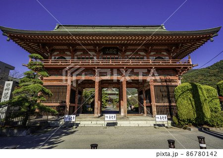 甲府　甲斐善光寺　山門　山梨県甲府市 86780142