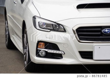 自動車イメージ　スバルレヴォーグのフロントマスク 86781485
