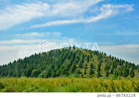 シルクロード　中国　河西回廊　陝西省　咸陽　武帝の茂陵 86783228