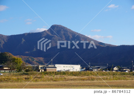 晩秋の日野山 福井県越前市 晩秋の日野山 福井県越前市 86784312