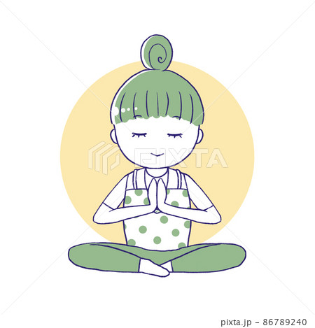 目を閉じて合掌する女性背景あり 86789240