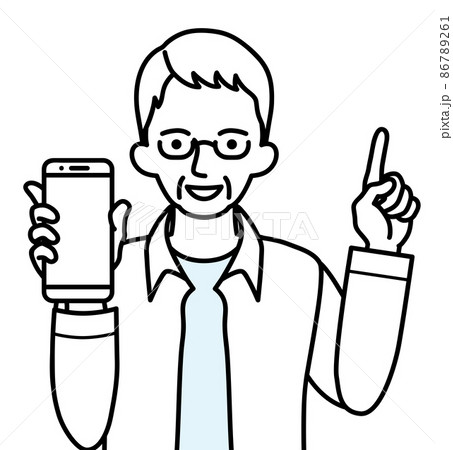 スマホを持ちながら指を差すシニア男性 スマホを持ちながら指を差すシニア男性 86789261