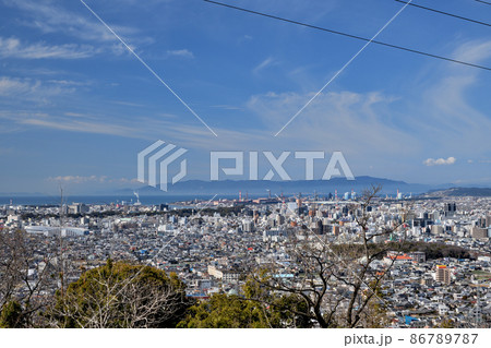 大日山35号墳(紀伊風土記の丘)から和歌山市街を望む 【和歌山県和歌山市】 大日山35号墳(紀伊風土記の丘)から和歌山市街を望む 【和歌山県和歌山市】 86789787