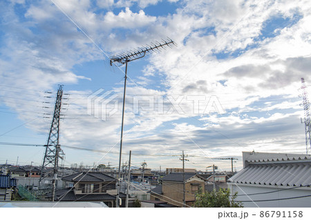朝日に照らされる埼玉の町並み 朝日に照らされる埼玉の町並み 86791158