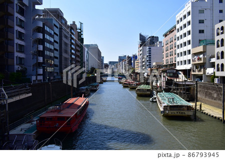 下町、屋形船 86793945