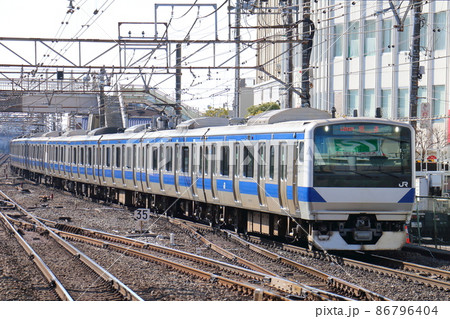 常磐線を走行するE531系電車　千葉県松戸市松戸の松戸駅 86796404