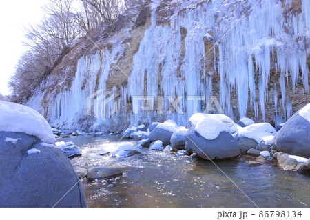 白川氷柱群（長野県木曽郡木曽町） 86798134