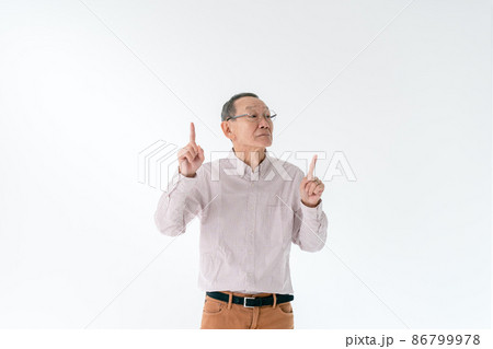 指差し 上昇 シニア 指差し 上昇 シニア 86799978