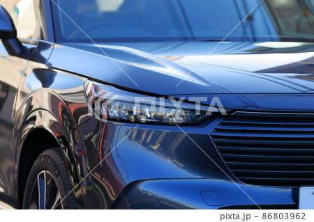車のヘッドライト　イメージ 86803962