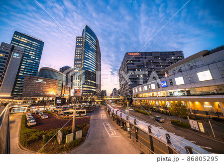 日本の川崎都市景観 川崎駅前やミューザ川崎などを望む(夜景)=2月8日 日本の川崎都市景観 川崎駅前やミューザ川崎などを望む(夜景)=2月8日 86805295