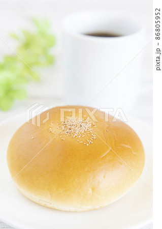 あんぱんとコーヒー 86805952