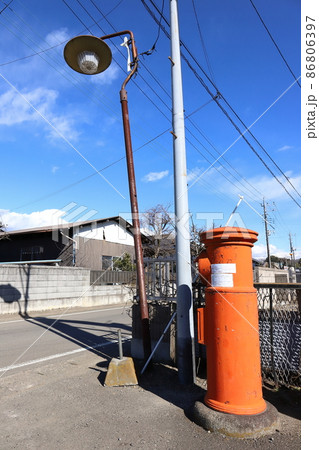 茨城 つくば 丸ポストのある風景(スズキストアー前) 茨城 つくば 丸ポストのある風景(スズキストアー前) 86806397