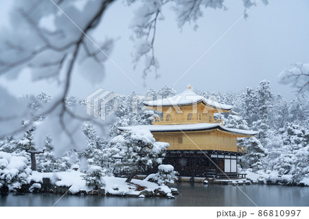 雪の金閣寺_022 86810997