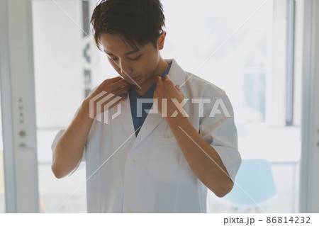 医師 86814232