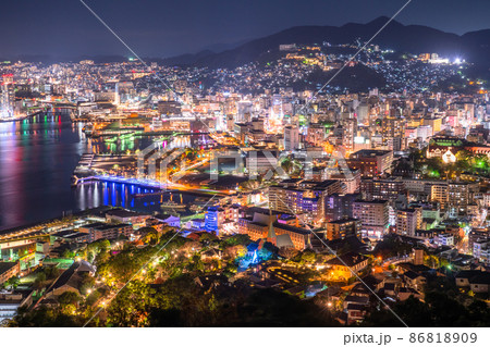 《長崎県》長崎市・鍋冠山の夜景・日本三大夜景 《長崎県》長崎市・鍋冠山の夜景・日本三大夜景 86818909