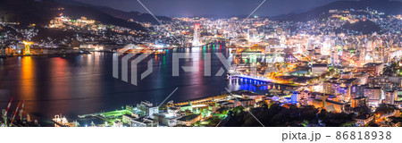 《長崎県》長崎市・鍋冠山の夜景・日本三大夜景 《長崎県》長崎市・鍋冠山の夜景・日本三大夜景 86818938