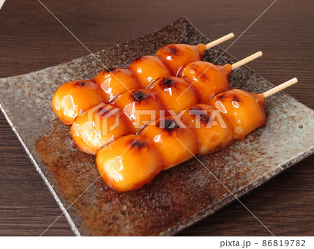 みたらし団子は美味しい みたらし団子は美味しい 86819782