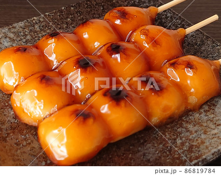 みたらし団子は美味しい みたらし団子は美味しい 86819784